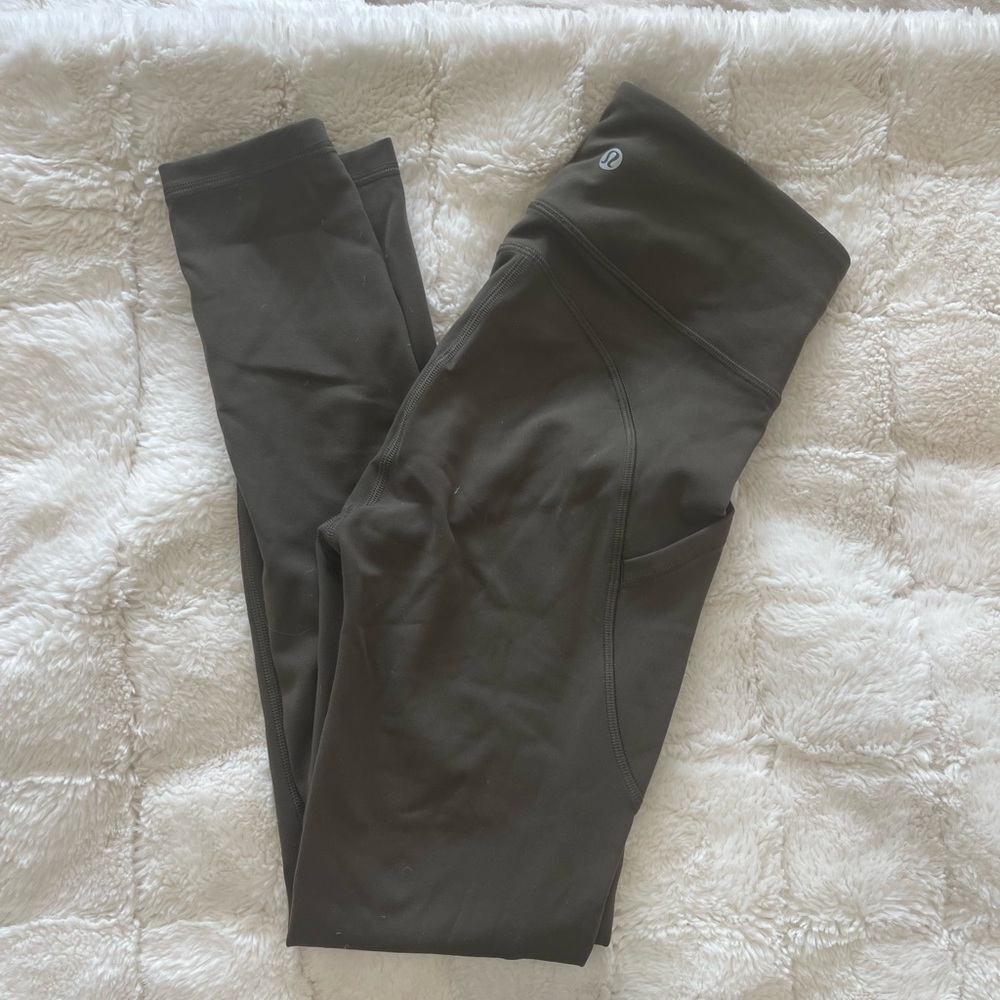 Olive green lulu leggings